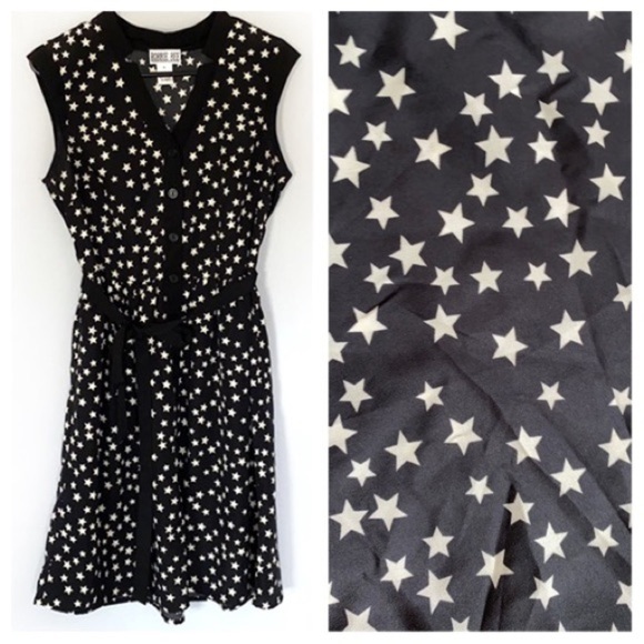 𝅺ROBBIE Bee Black and Cream Stars, Shortsleeved - Picture 1 of 15
